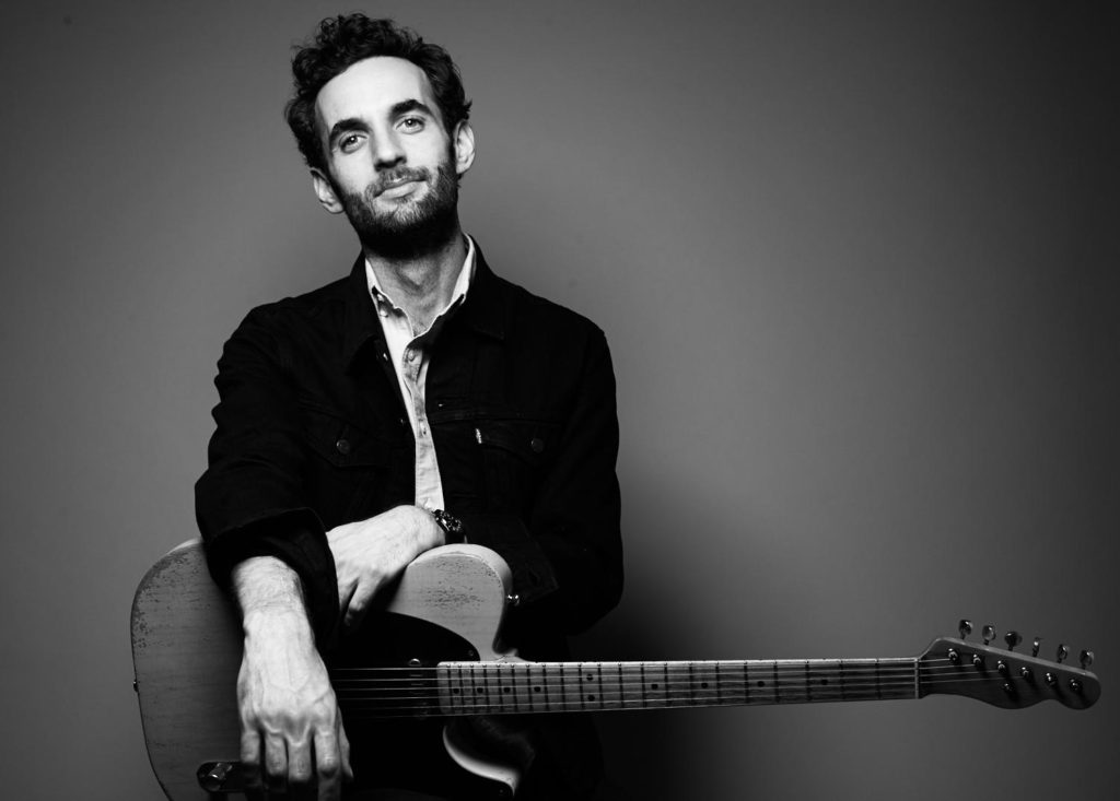 Julian-Lage-guitarist