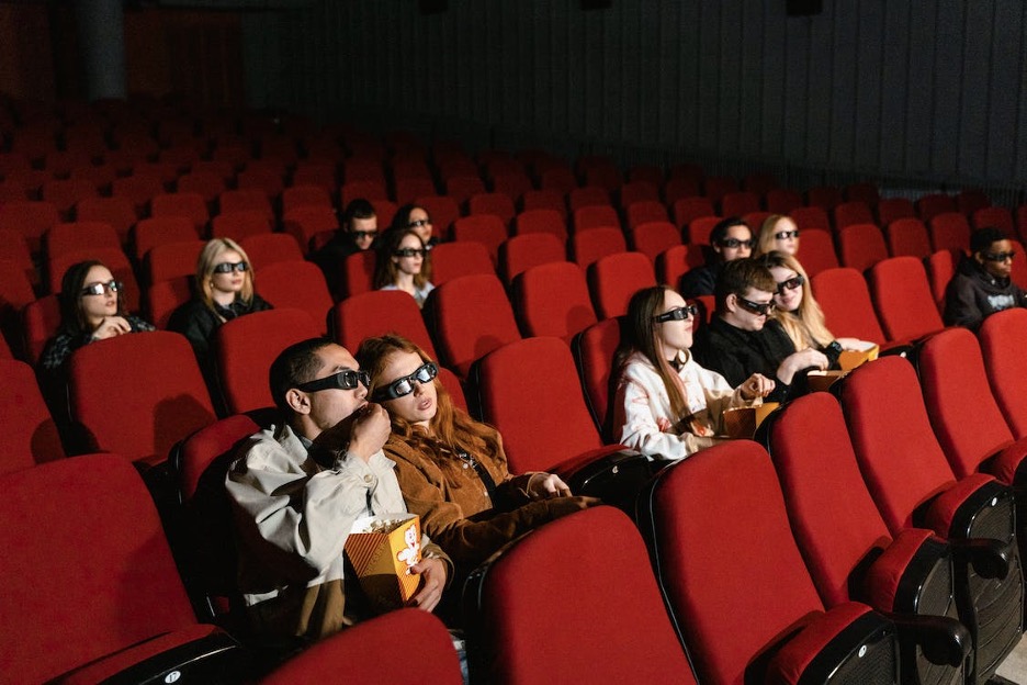 how-much-does-it-cost-to-rent-a-movie-theater