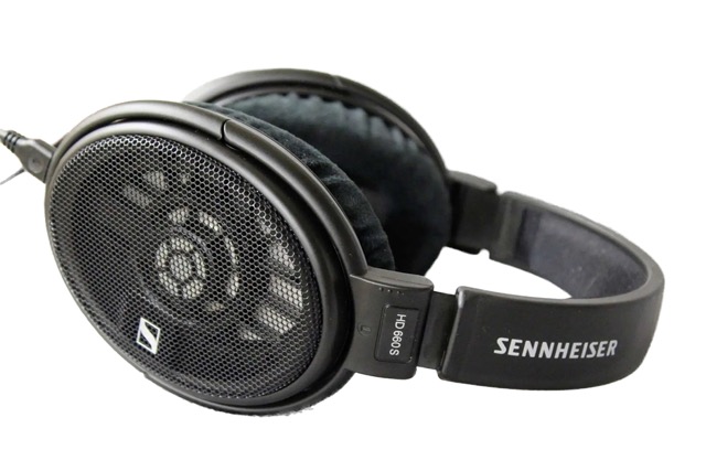 Podcasting-Headphones-Sennheiser-HD-660S